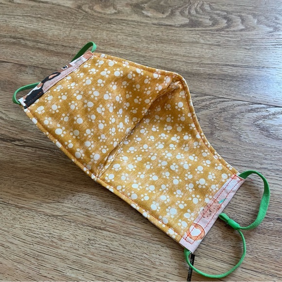 Corgis and Lattes Mask - Picture 3 of 4